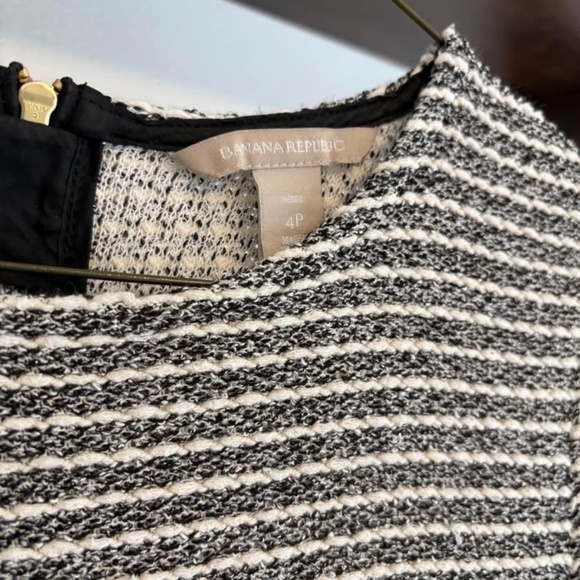 Banana Republic Sweater Dress - Picture 3 of 3